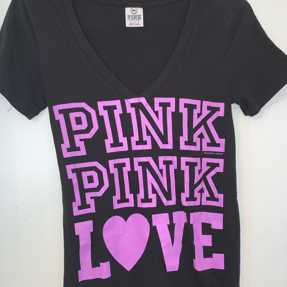 VS shirt